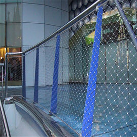 शॉपिंग मॉल / बाजार की सुरक्षा के लिए स्टेनलेस स्टील 316 एंटी ड्रॉपिंग रोप मेश
